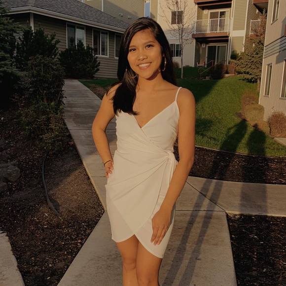 Meet your Posher, Ashley - Picture 1 of 1